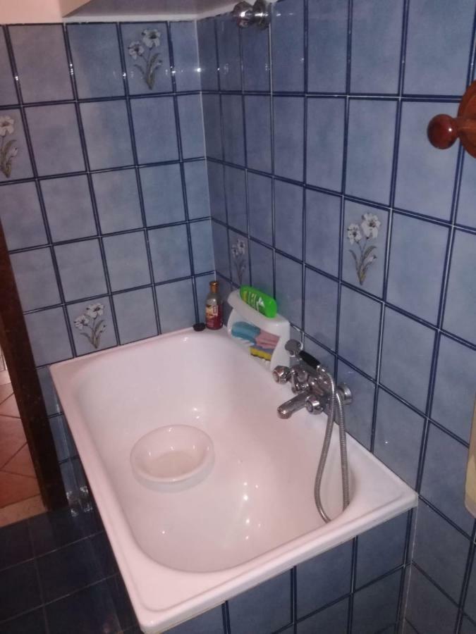 Comodo appartamento nel centro di Sassello Esterno foto